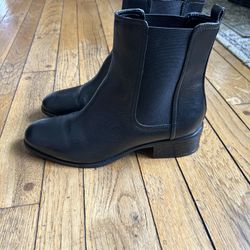 Kenneth Cole Reaction Boots