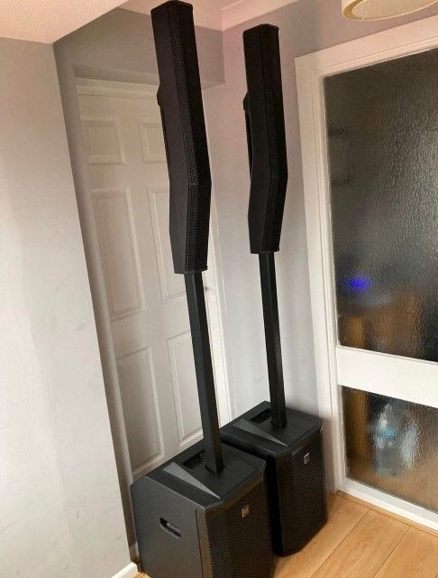 EV Evolve 50 Speakers