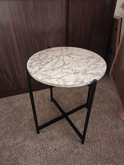 Round Faux Marble Side Table (Nathan James)