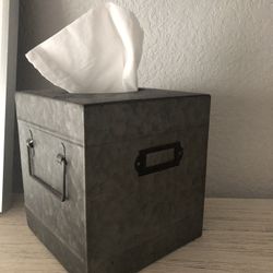 Kleenex Holder 