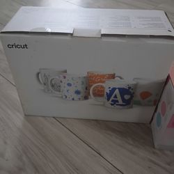 Cricut mugs