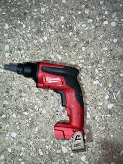 Milwaukee screw gun