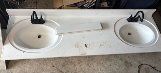 Countertops with sinks and faucets