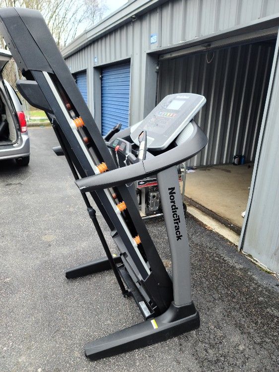 Treadmill Nordictrack C900 Pro