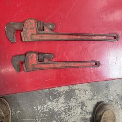 Pipe Wrench 
