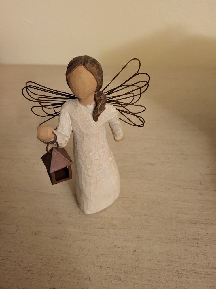 Willow Tree Angel of Hope