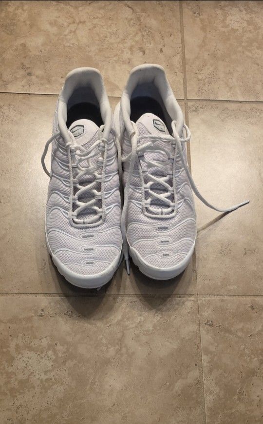 Nike AIR MAX Plus WOMEN'S SIZE 9.5