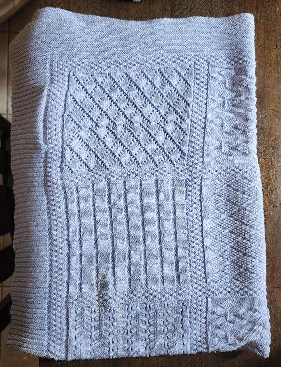 Blue Knit Baby Blanket
