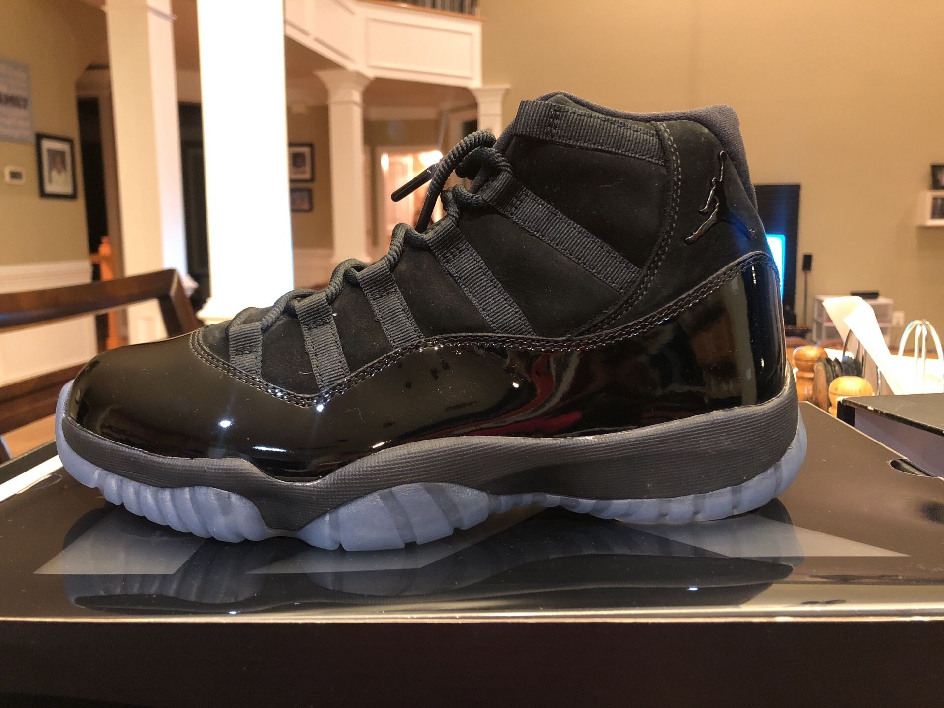 Air Jordan 11 “Cap and Gown”