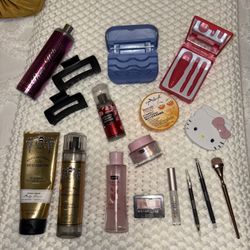 BUNDLE: Makeup, Brushes, Clips, Mirrors 