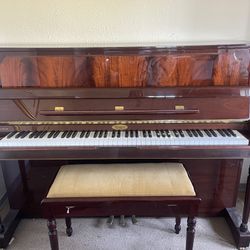 Kemble Cherrywood Upright piano 