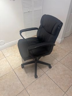 Black Leather Office Chair with Wheels