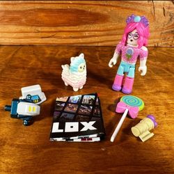 Roblox Action Collection - Star Sorority: Kandi's Ice Cream   Two Mystery Figure