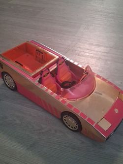LOL surprise pool car and rainbow high doll lot