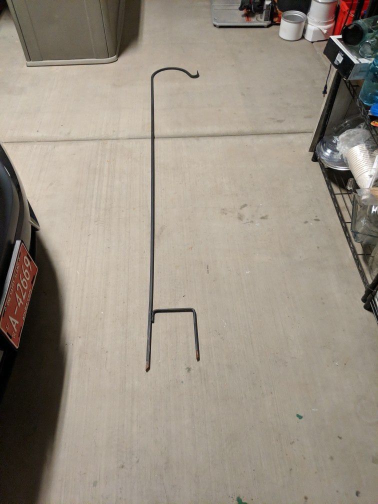 Vigoro 64 in. Black Steel Shepherd Hook