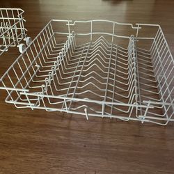 Dishwasher racks 