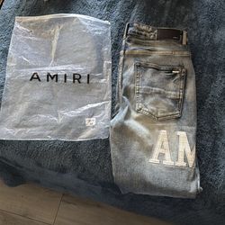 Amiri jeans size 34