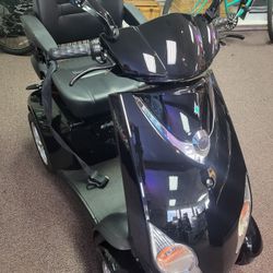 Bespoke PLATINUM Long RANGE Scooter