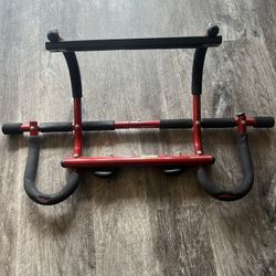 Pull Up Bar