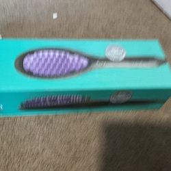 Dafni Hair Straightening Ceramic Brush DH1.0B-Open Box 120v-60hz NIB