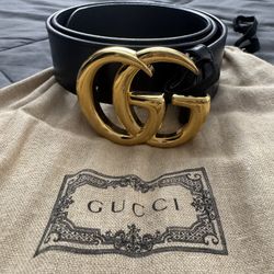 Authentic Gucci GG Leather Belt – Black & Gold