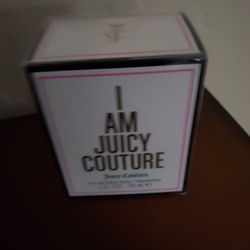 Juicy Cuture Women Perfume(   NEE BOX )