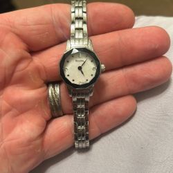 Bulova Diamond Ladies Watch 96P128