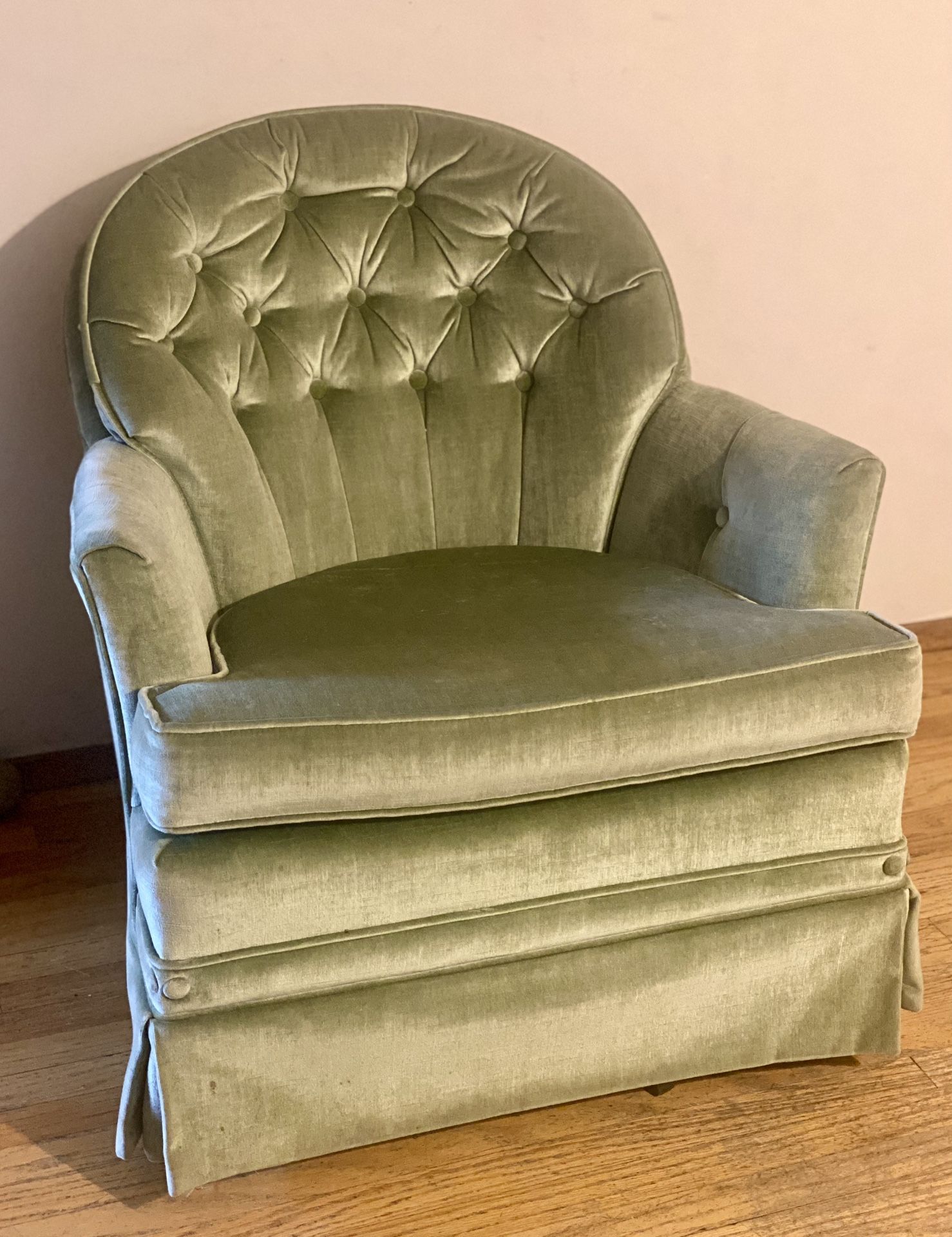 Vintage velvet swivel chair hot sale