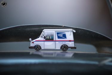 USPS DELIVERY TRUCK