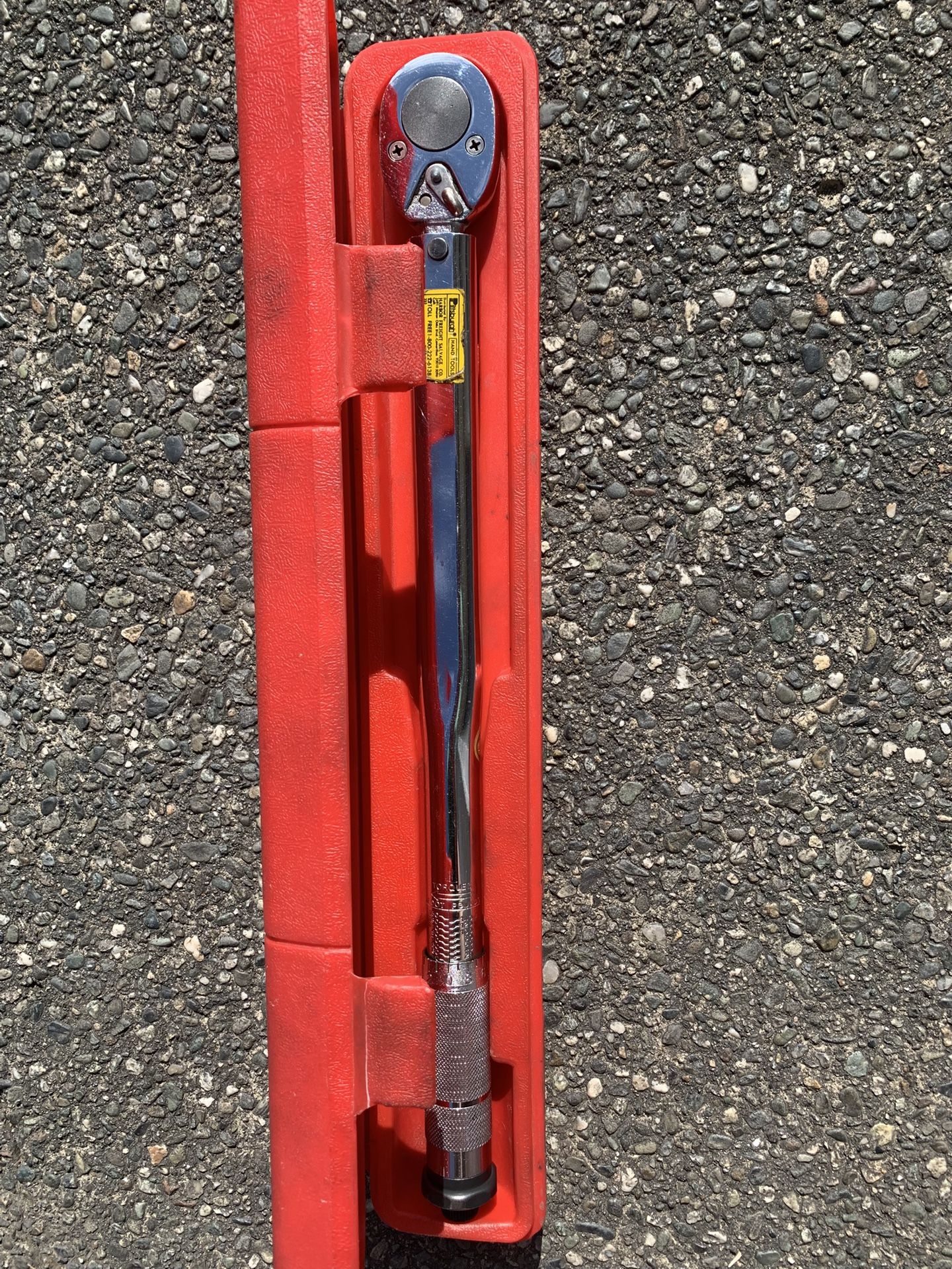 Pittsburgh 10-150 Ft Lb Torque Wrench