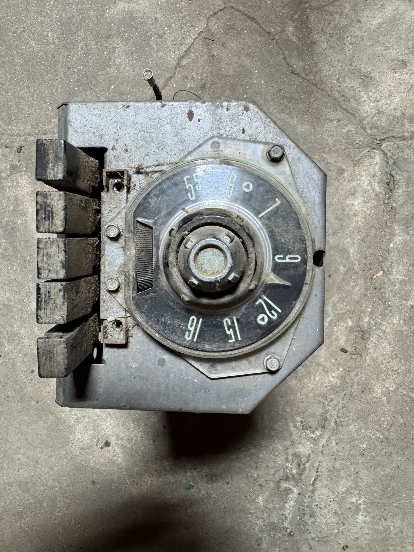 Radios Impala Crown Victoria