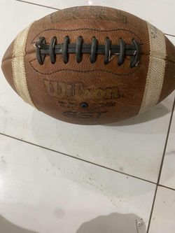 Wilson 1780 GST Collegiate Composite Football Official size