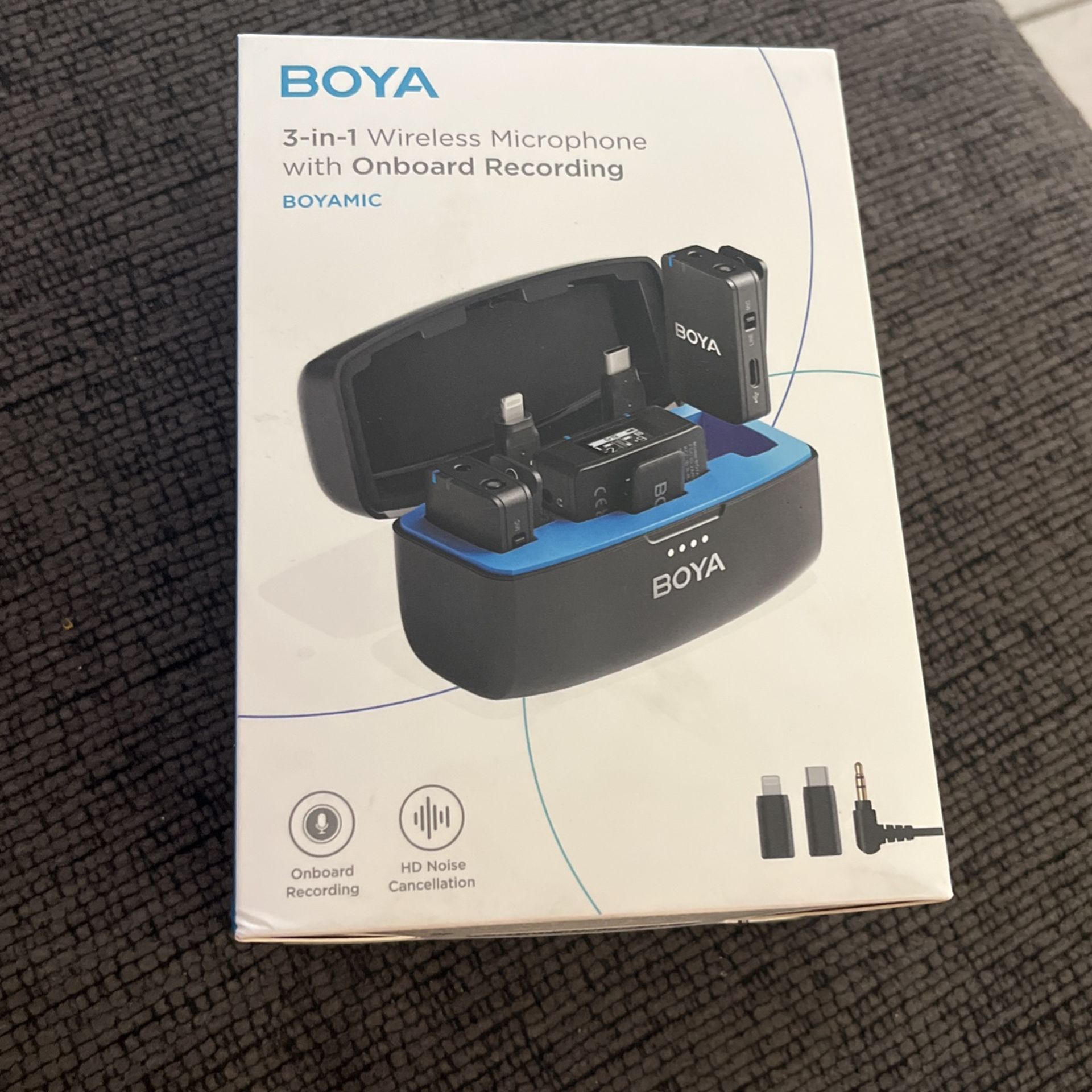3-in-1 Wireless Microphone 