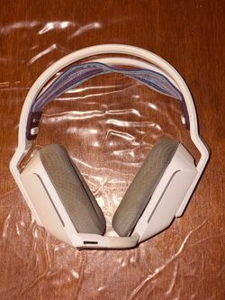 LOGITECH G733 WIRELESS GAMING HEADSET