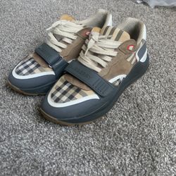 Burberry Shoes 