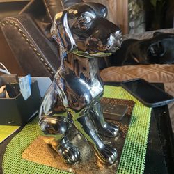 Silver Glass Labrador  11”x8”. Great Condition 