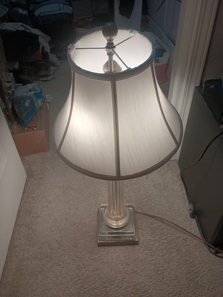 Vintage 1972 Chapman Lamp