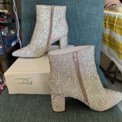 Betsey Johnson Size 9 Wide Rhinestone Ankle boots