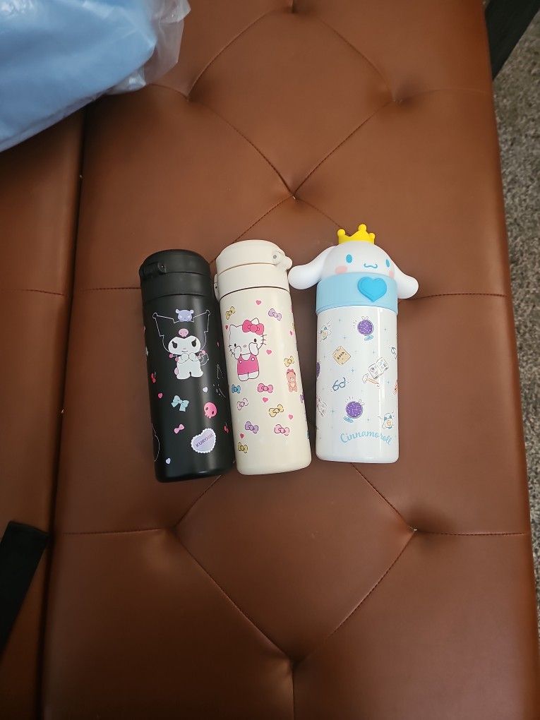 Hello Kitty  And Frends