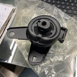 Engine Mount Toyota Camry