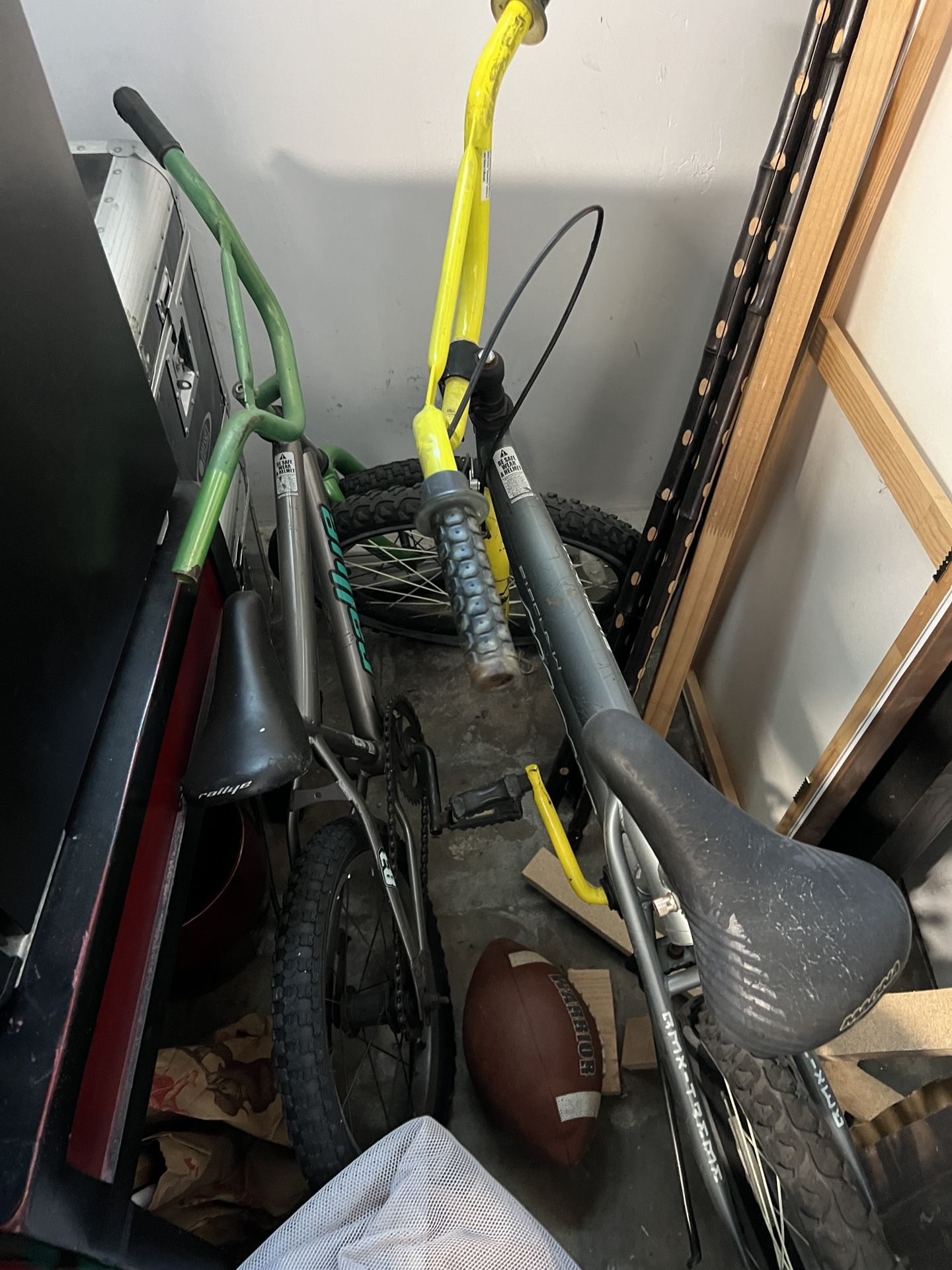 Kids bikes