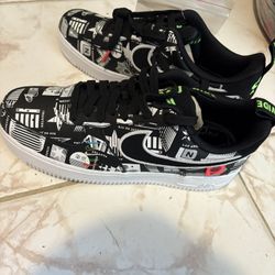 Air Force 1 World Tour  Af1 Size 9