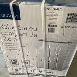 Insignia Compact 2.6 Refrigerator Brand New Sealed In Box