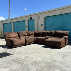 * Fully Recliner Brown Sectional *