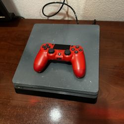 PS4  slim 1 terabyte