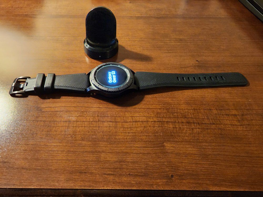 Samsung Smart Watch S3 Frontier (Good Condition)