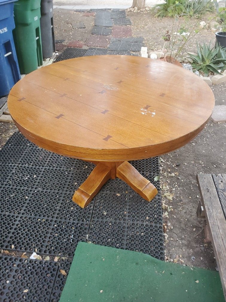 table and chairs for Sale in San Antonio, TX OfferUp