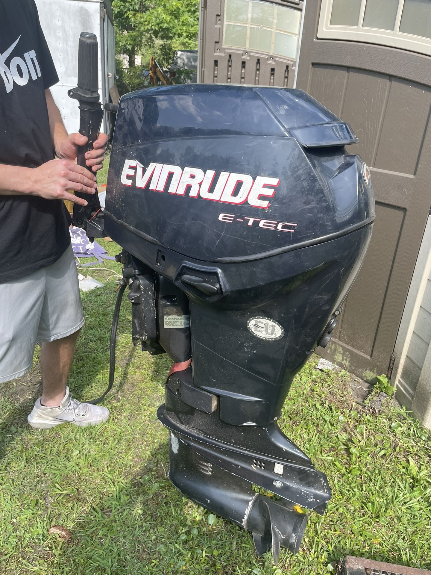 40 Hp Evinrude Motor Come With Electric Start And Pull Start