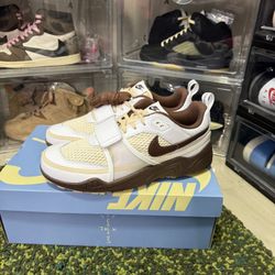 Nike Zoom Field Jaxx Travis Scott Light Chocolate