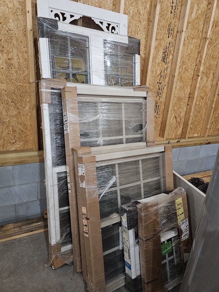 8 Windows 1 Pvc Door 